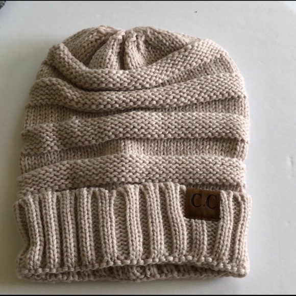 Fall & winter must have knit CC beanies - Picture 5 of 8